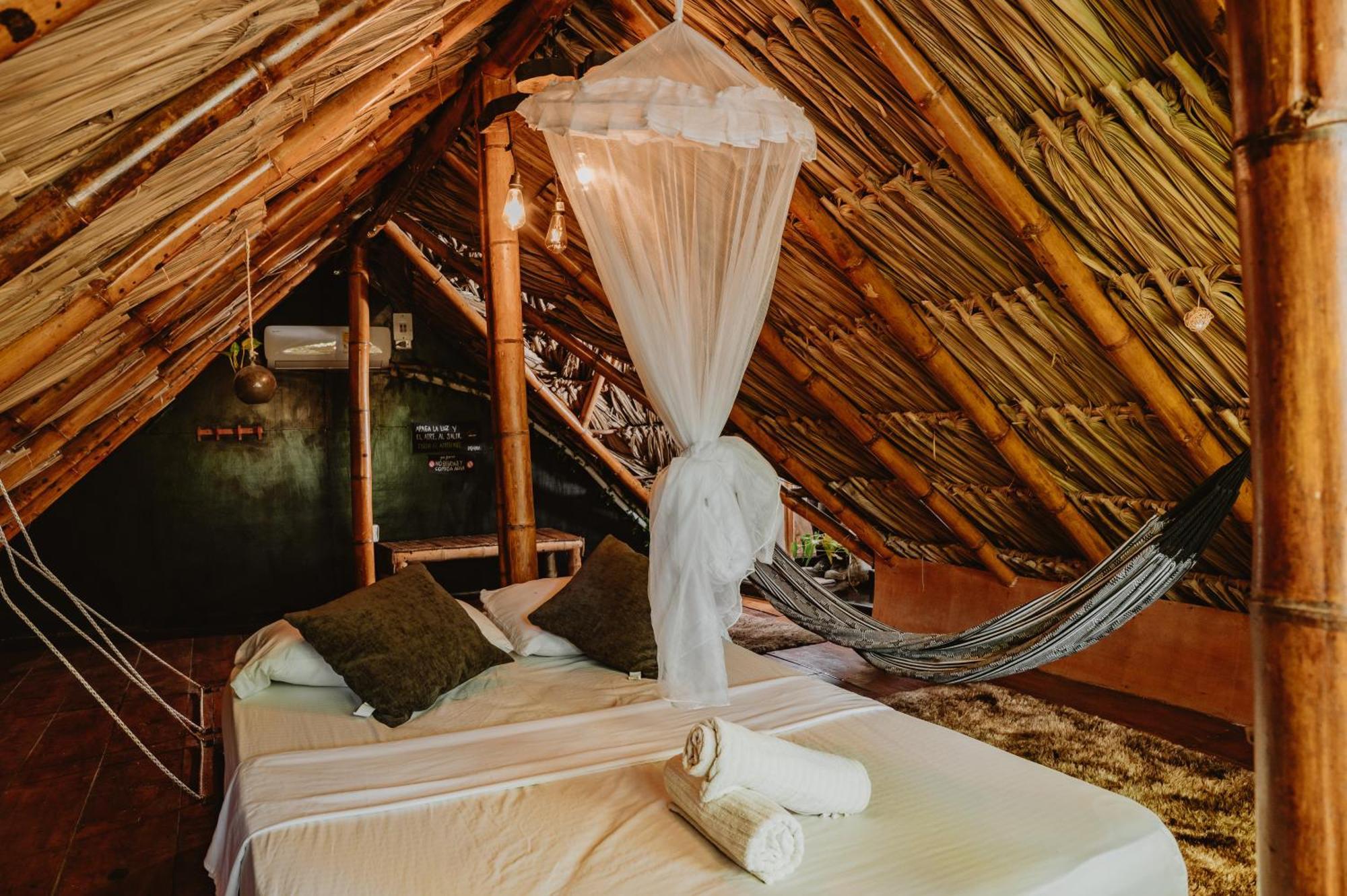 Kasakola Hotel Palomino Kültér fotó