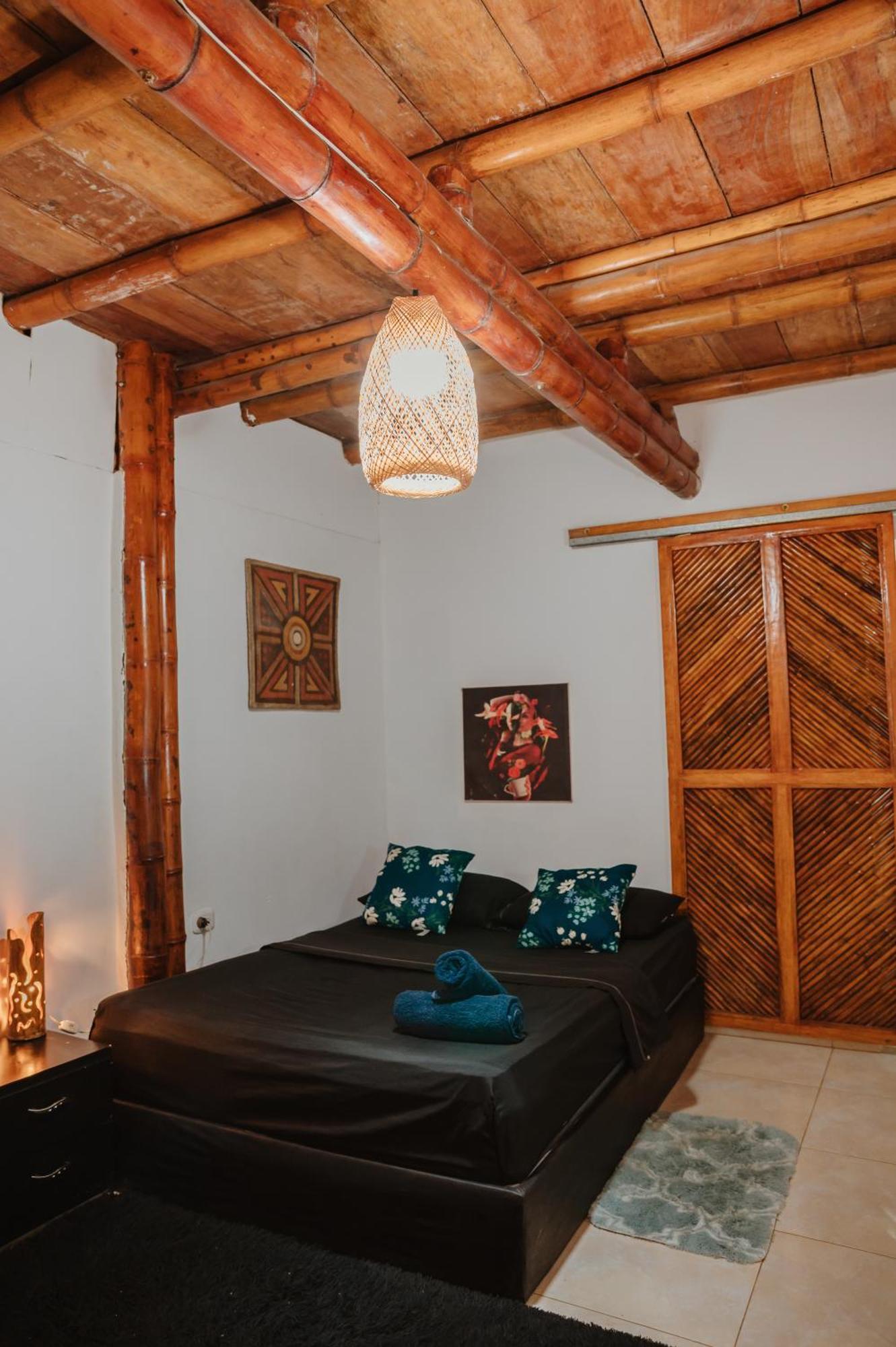 Kasakola Hotel Palomino Kültér fotó